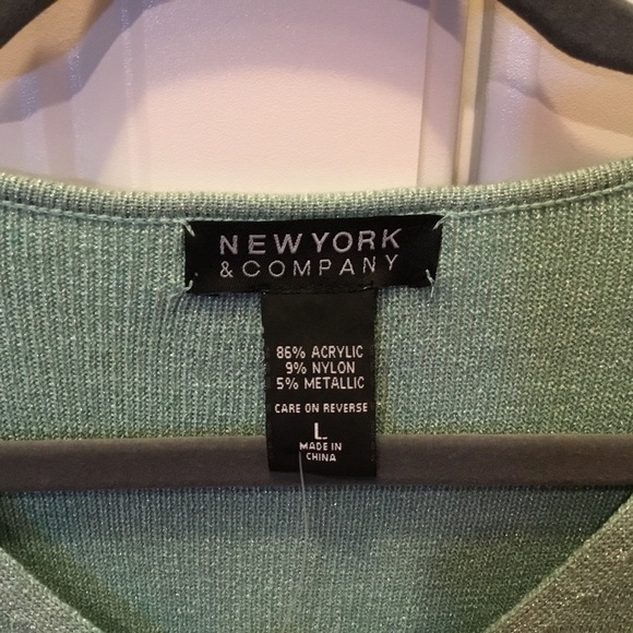 NWT New York & Company sparkle V-neck sweater - Picture 5 of 5